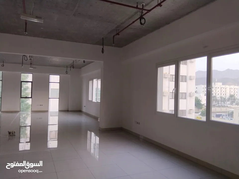 3Me10Open space offices, perfect location in MQ