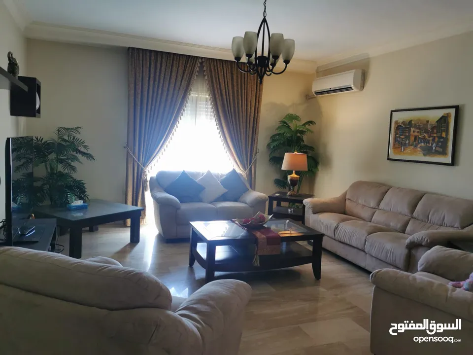 شقة مفروشة للايجار في دير غبار