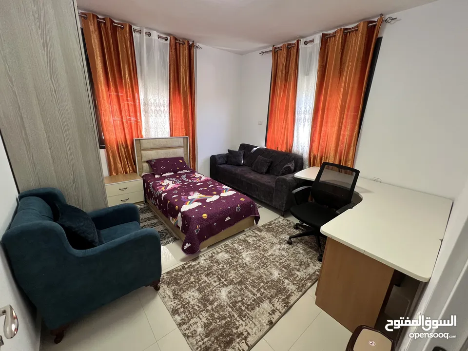 شقة مفروشة سوبر للإيجار في الطيرة - اول شارع الكرمل