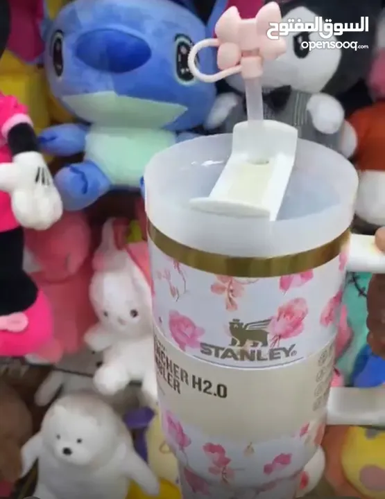 Stanely cup  كوب ستانلي الترند المورد بشكل جديد  سعتها 1200 مل  مختمة كامل مع كرتونتها وشهادتها