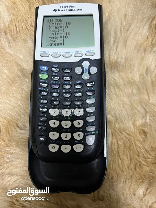 اله حاسبه علميه متقدمه texas ti- 84 plus