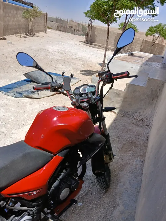 كيو جي حديثه