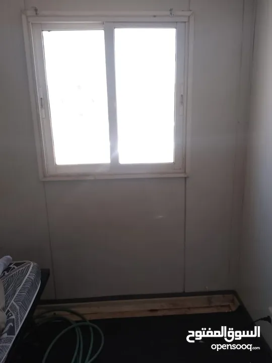 كرفان مستعمل بحالة جيدة