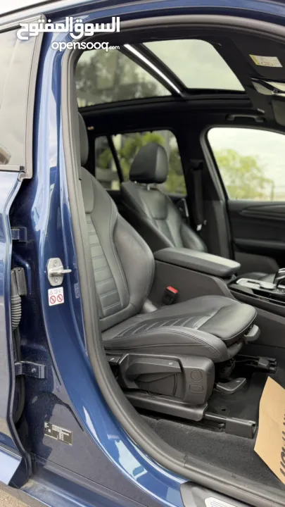 BMW x3 30e ترخيص   محرك 2000 هايبرد plug in/يقطع على الشحنه 43 كيلو متر  293 حصان