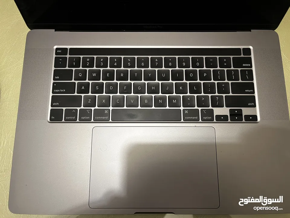 Apple MacBook Pro 2019 Intel Core i7 16 inch