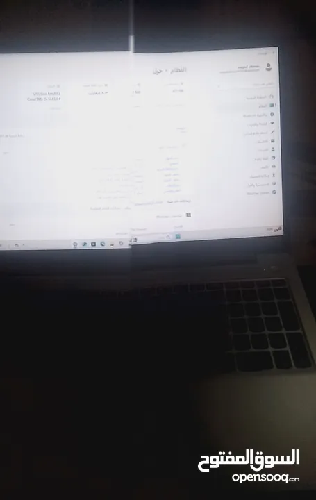لاب توب استخدام  جيوغرافيك وتصاميم