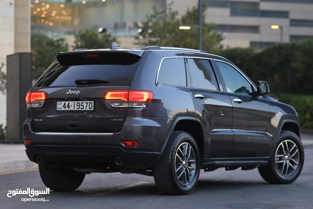2017 Jeep Grand Cherokee Limited جيب جراند شيروكي ليميتد موديل 2017 فحص كامل 7 جيد بدون ملاحظات