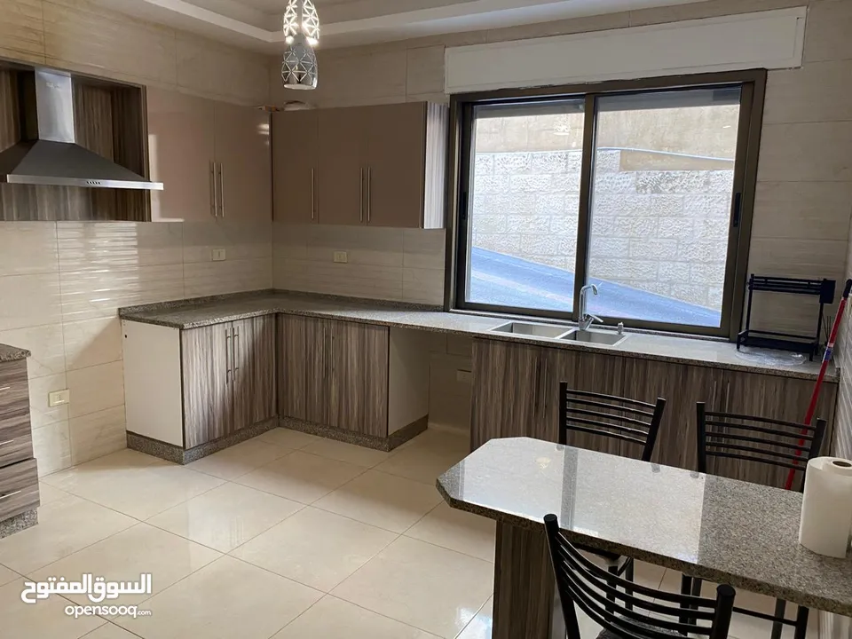 شقة استثمارية للبيع في دير غبار - 14374