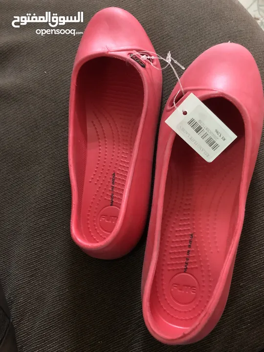 أحذية ستاتي crocs جديدة طبية ومريحة للبيع