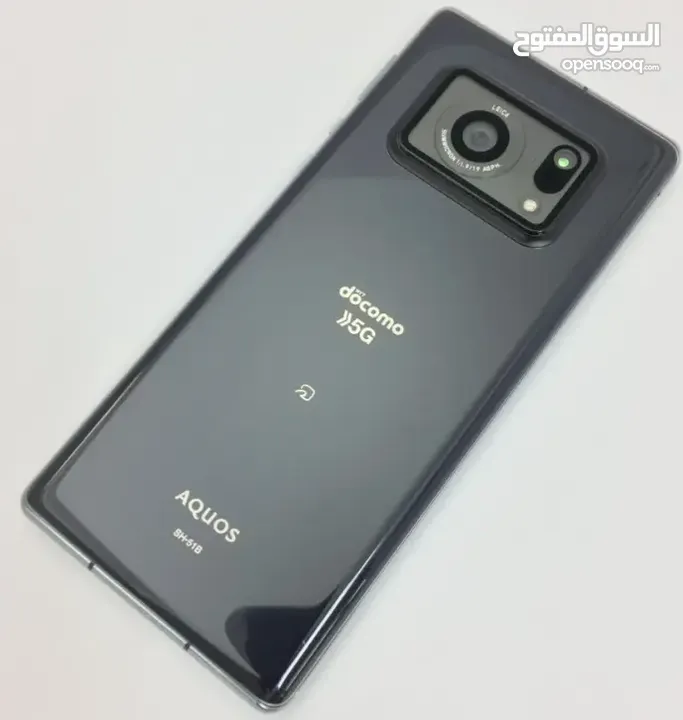 sharp Aquos r6 ياباني