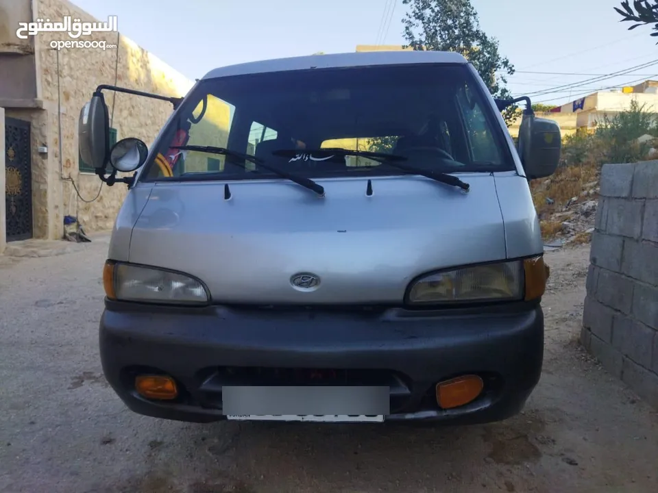 باص هونداي h100