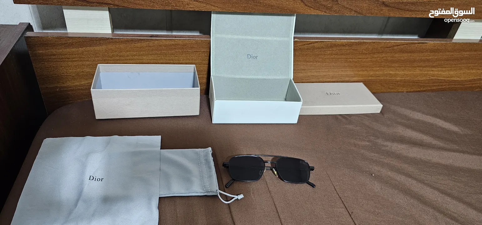 نظارة ديور اصليه جديدة وغير مستعملة بسرع حرق DIOR sunglasses  اصليه شراء ايطاليا
