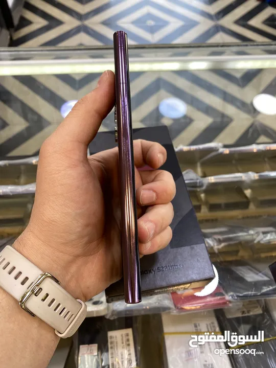 Samsung s22 ultra 256 used ////// سامسونج اس 22 الترا 256 جيجا مستعمل وكالة عربي اصلي مع الكرتونة