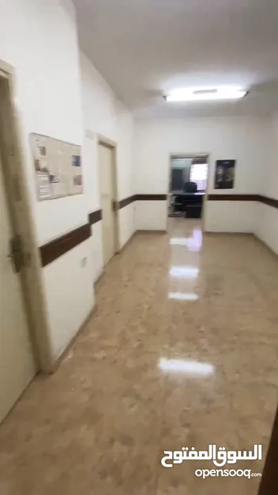مكتب للبيع بموقع استراتيجي