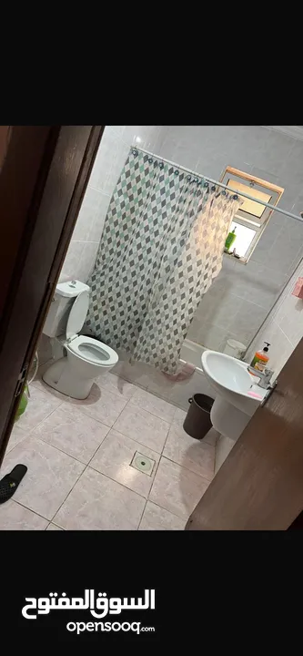 شقة للبيع في ماركا الجنوبية طابق ارضي على مستوى الشارع