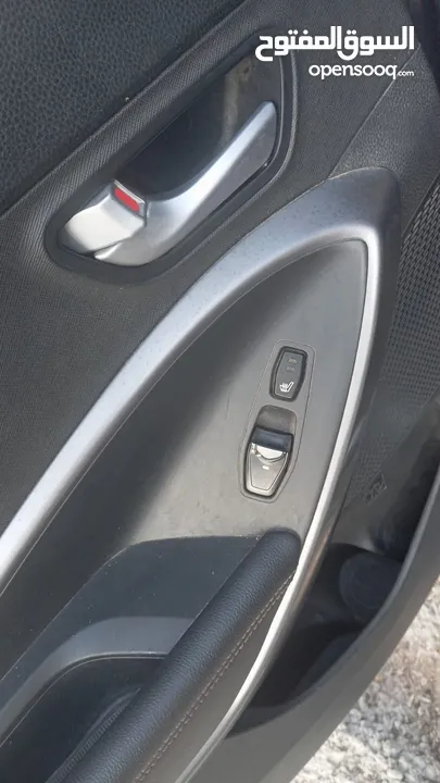 هواندي سنتافي 2013