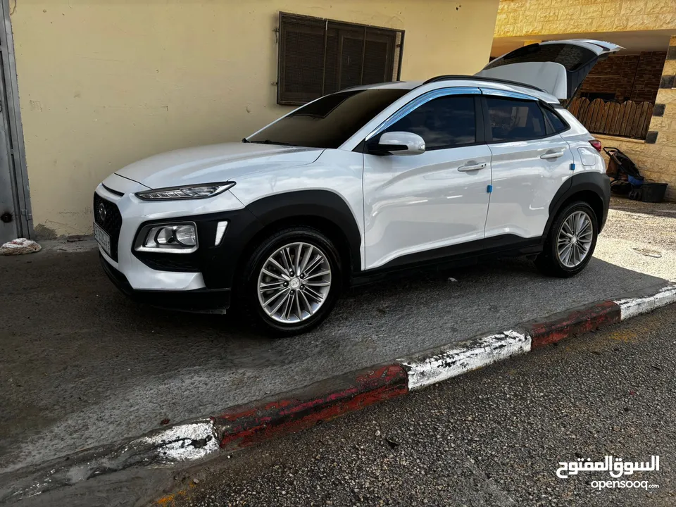 جيب هونداي كونا 2018 بنزين أوتوماتيك بصمة دهان شركة