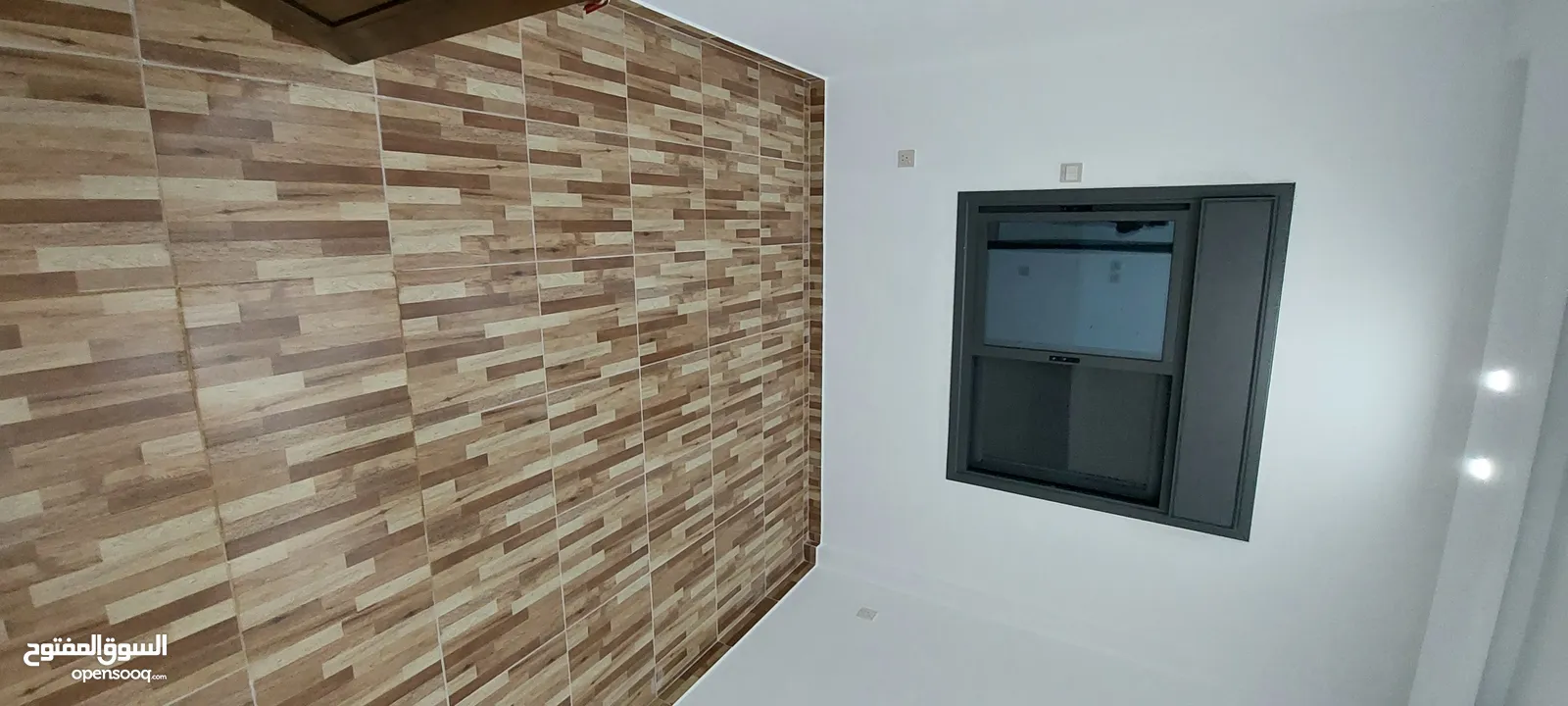 شقة فاخرة للبيع التاسعة كاش أو اقساط ط1هندسي 114 م اطلالة بحرية دائما