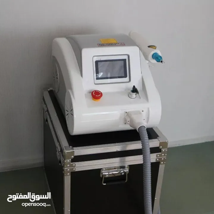 جهاز ليزر ND YAG  لإزالة الوشم والندبات والوحمات والتقشير الكربوني بالليزر