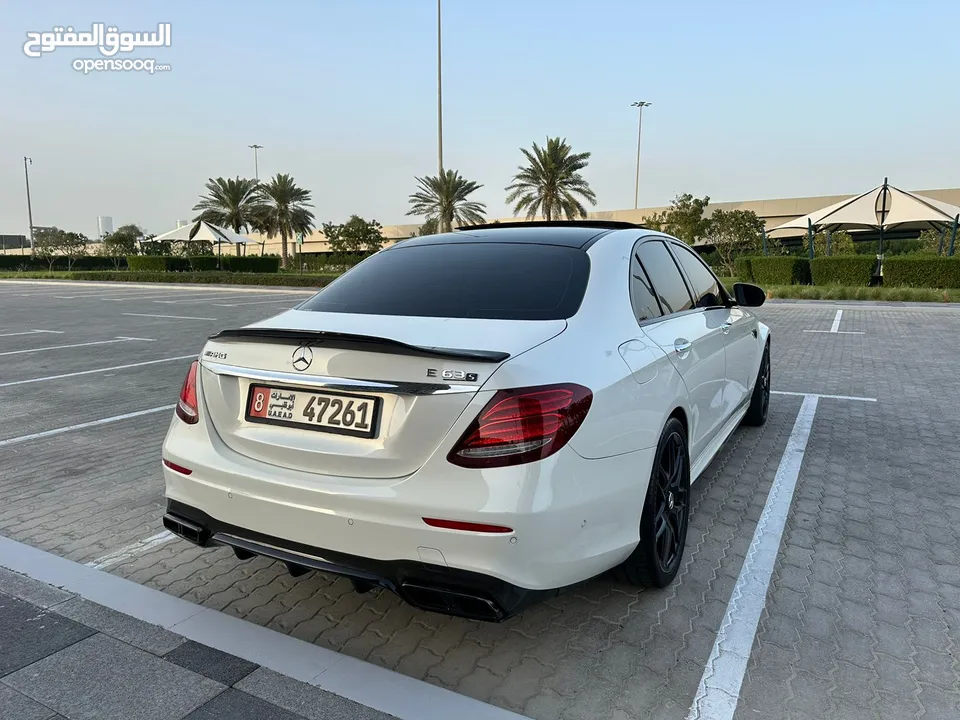 للبيع مرسيدس E63 s AMG اصلي وكالة خليجي موديل 2019 الموتر بحااالة الوكالة  (ست 6 فصوووص)