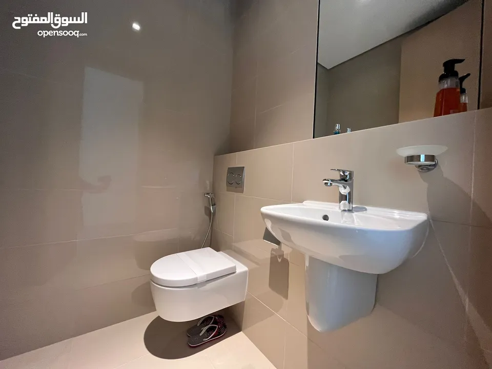 2 BR Modern Corner Apartment in Al Mouj for Sale