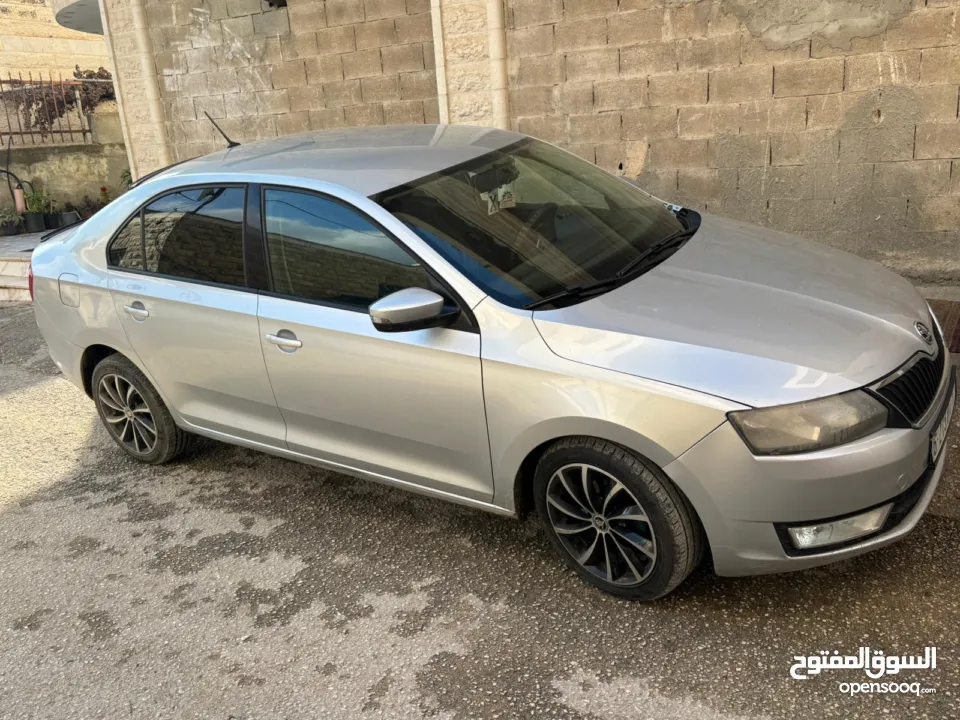 سكودا رابيد 20017