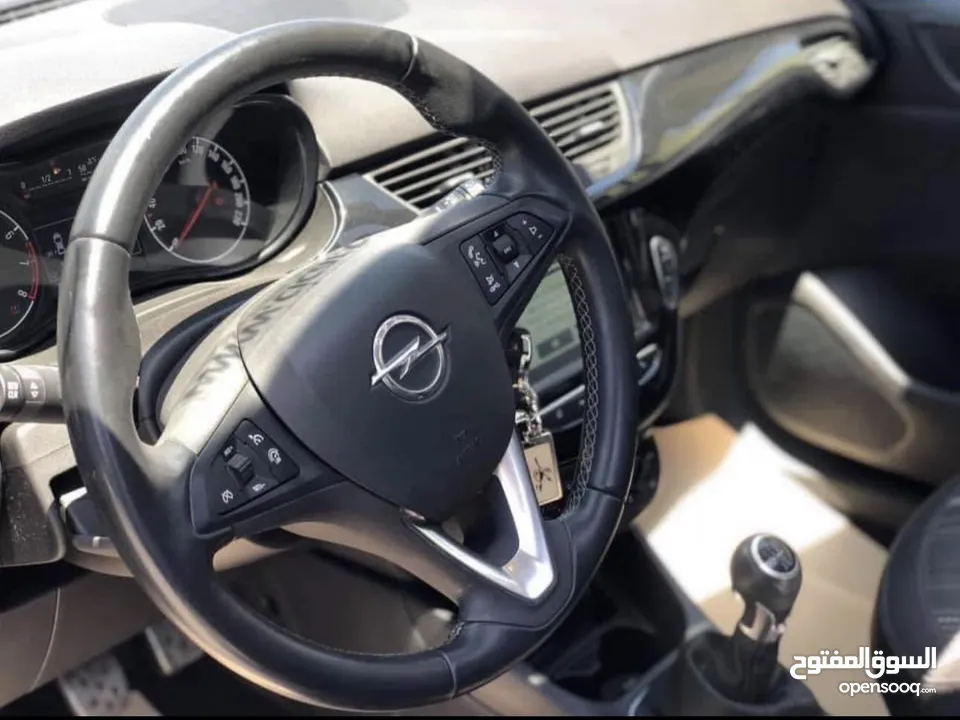 اوبل كورسا 2017