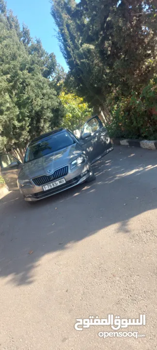 سكودا سوبيرب  2019 4/4 280 حصان بانوراما فل اضافات المحرك لجديد اقتصادي 4وضعيات قياده