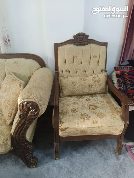 طقمين كنب مستعمل للبيع