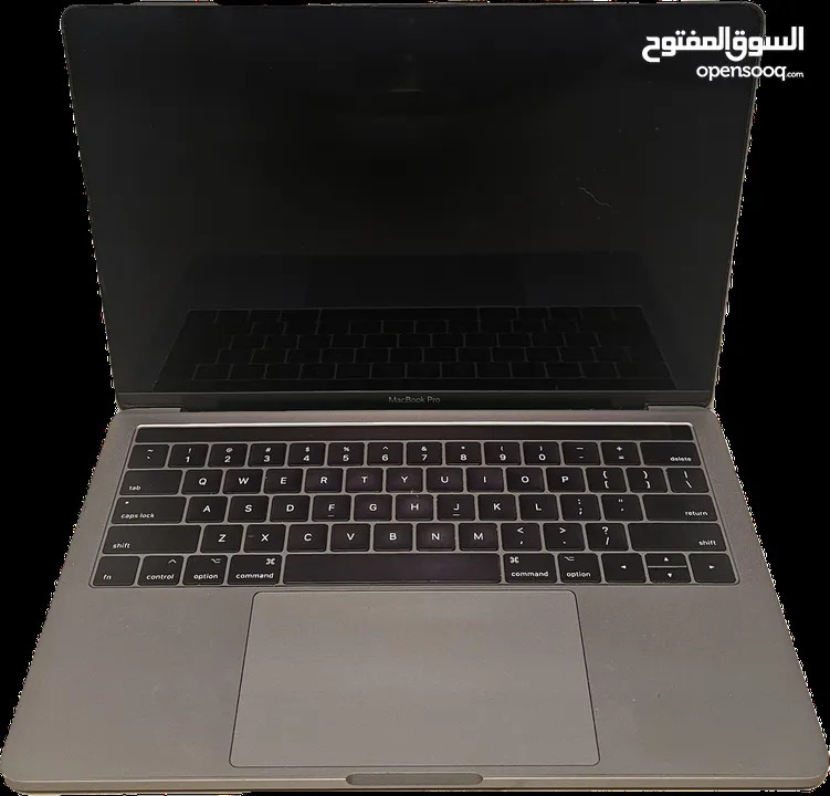 MacBook Pro (13-inch, 2017, Four Thunderbolt 3 ports) جهاز إستعمال بسيط بحالة ممتازة كأنه جديد