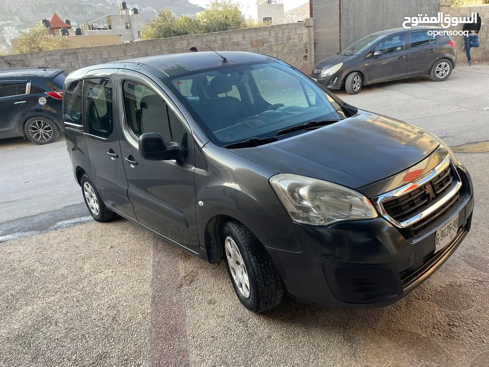 بيجو بارتنر 2017 للبيع