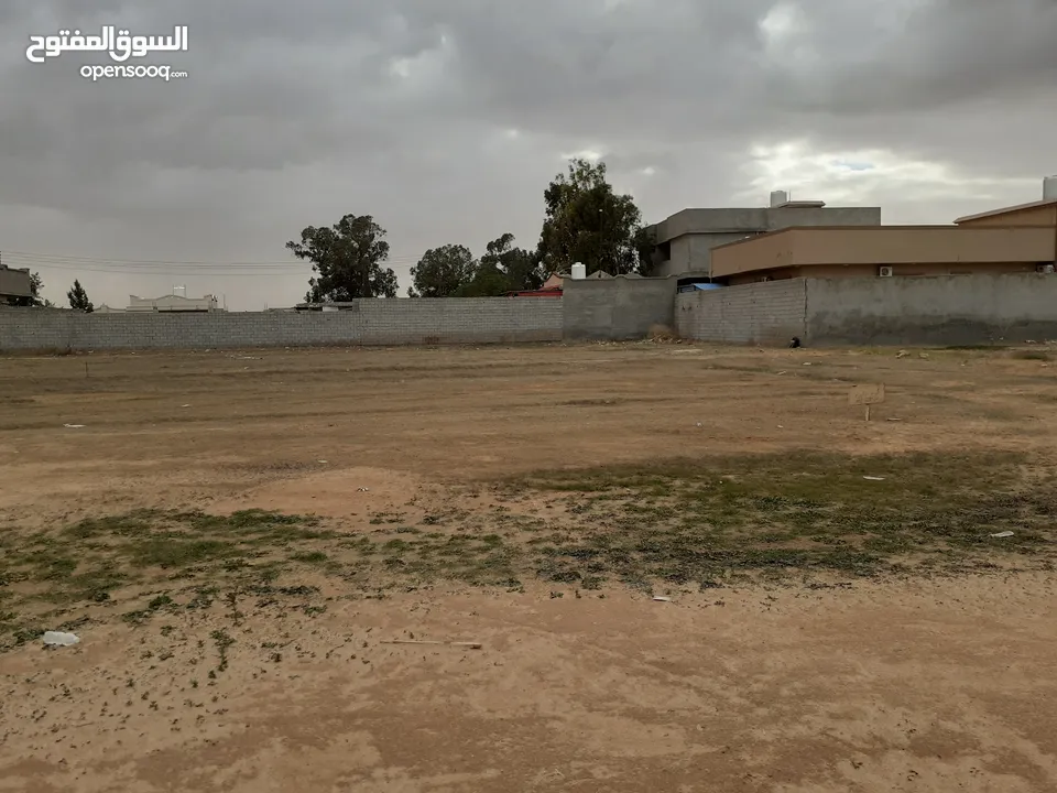 قطعتين أرض للبيع بمنطقه كرزاز  بعد مسجد البخاري