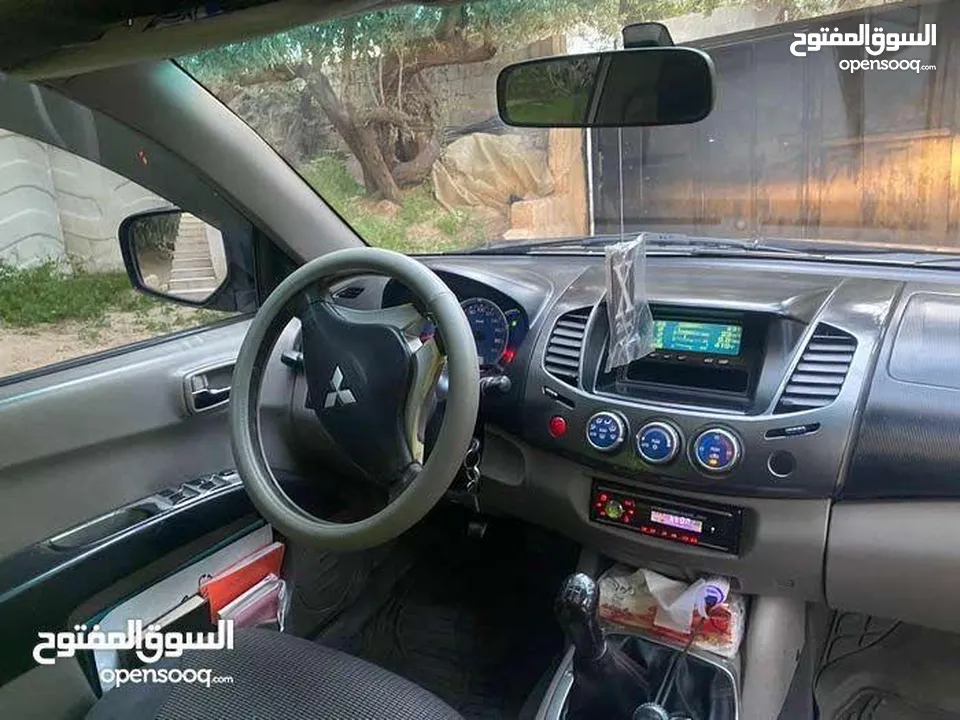 متسوبيشي سبورتيرو L200