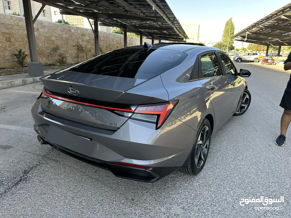 هنداي إلنترا هايبرد 2022 ليميتد أعلى صنف  بحال الوكالة جمرك من يوم