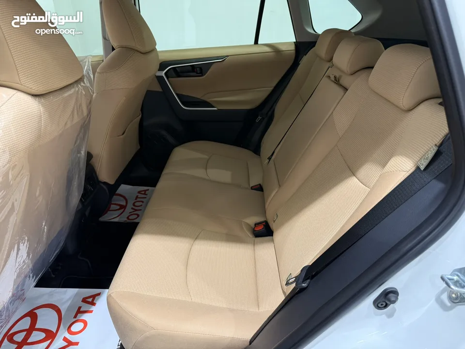 للبيع تويوتا راف فور موديل 2025