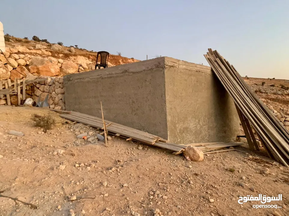مزرعه للبيع. فرصه استثمارية رائعة! مزرعه قائمة وجاهزه للبيع بموقع استراتيجي في منطقة هادئة وطبيعه خل