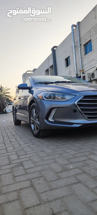 Hyundai Elantra SEL import American  model 2018 Clean title