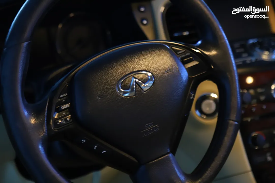 انفنيتي QX50 بحالة ممتازة 2017 وارد الوكالة
