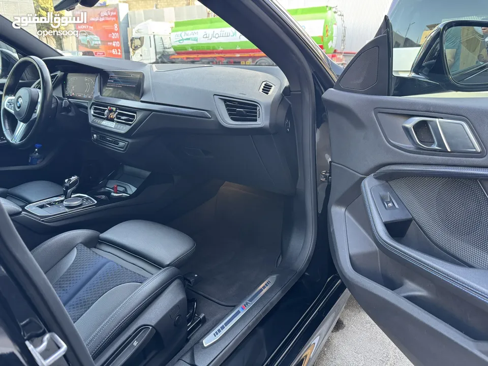 BMW218Mمميزه