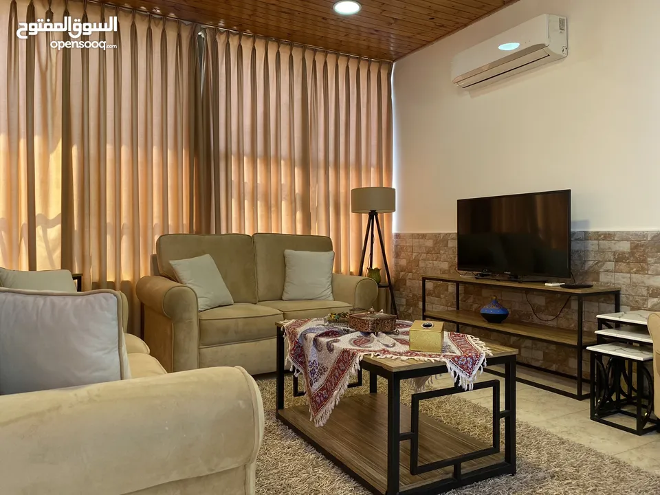 روف فخم مفروش كامل للإيجار - 100م-ضاحية الأمير راشد