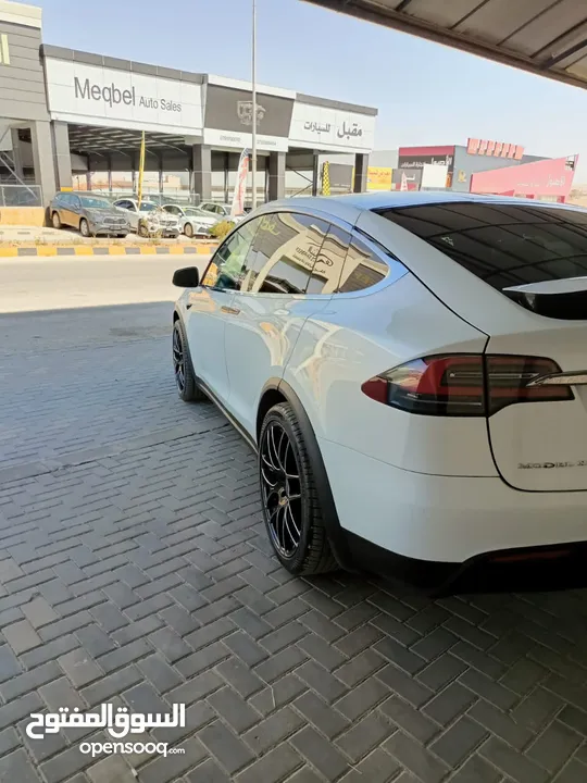 Tesla Model X - 2018