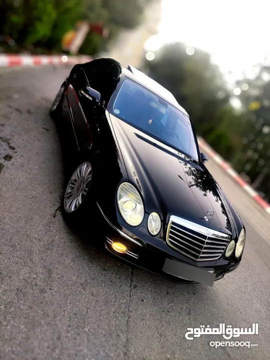 MERCEDES  BENZ  E200 KOMPRESSOR