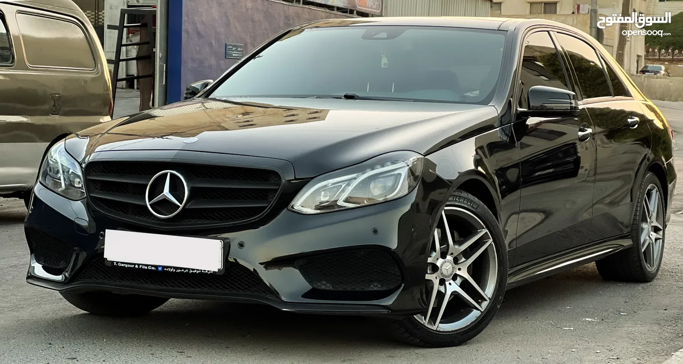 مرسيدس E200 موديل 2016 - أعلى صنف - AMG KIT - مالك واحد من الوكالة