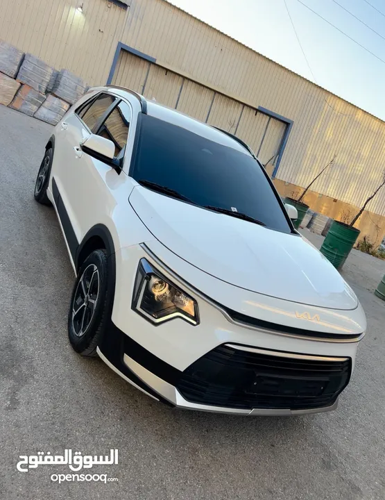 KIA Nero 2023 //  Hybrid // Full option