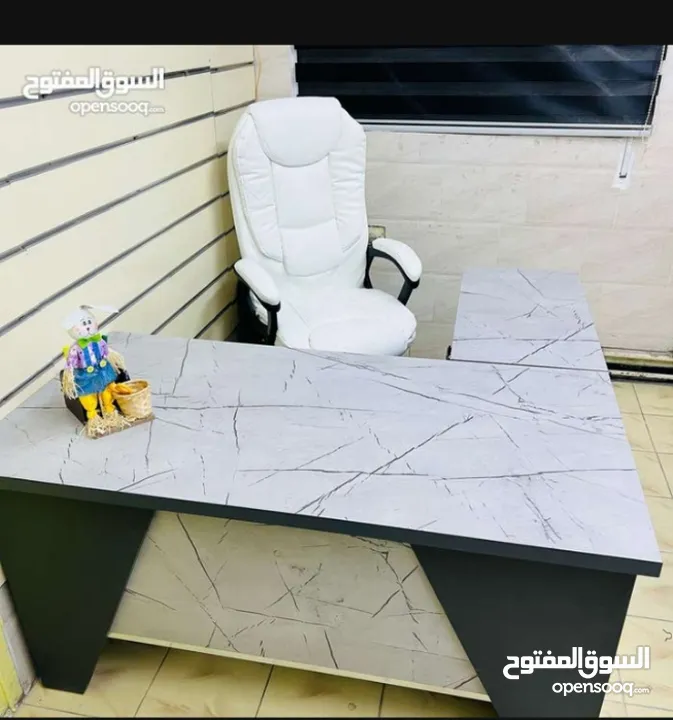 للفخامه عنوان مكتب مدير المميز توفر الآن بأشكال عصرية من خشب لامينت مستورد تفصيل أجود الأنواع