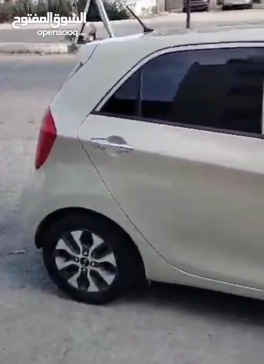 كيا بيكانتو بالكرتونة