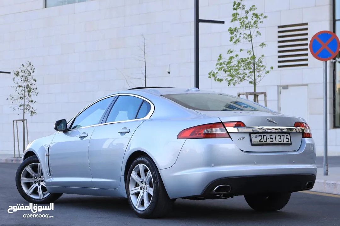 Jaguar XF 2009 3.0L    جاكوار xf 2009 وارد الوكالة / صيانة الوكالة  قاطعه مسافه 88 الف كيلو فقط