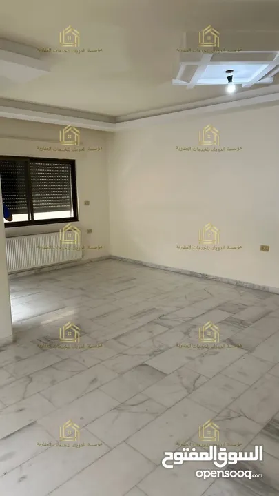 شقة مميزة - حي الصحابة - 3نوم 1ماستر - 200م - قرب الخدمات العامة