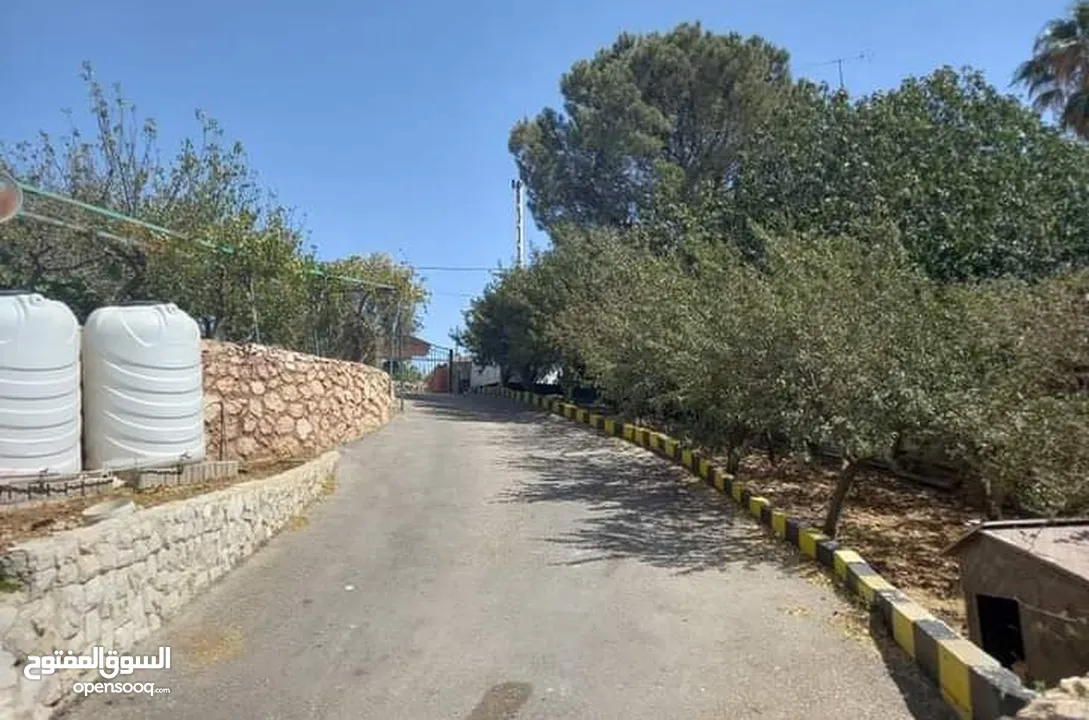 مزرعه للبيع في زي