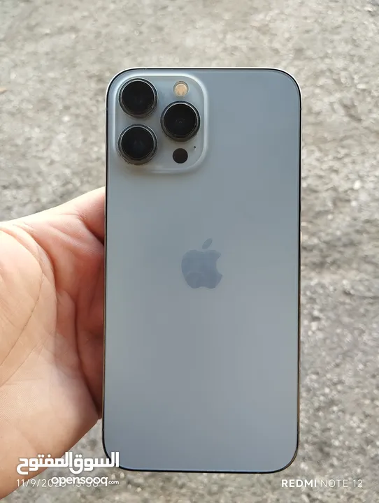 iphone 13 pro max 256 لون ازرق سماوي